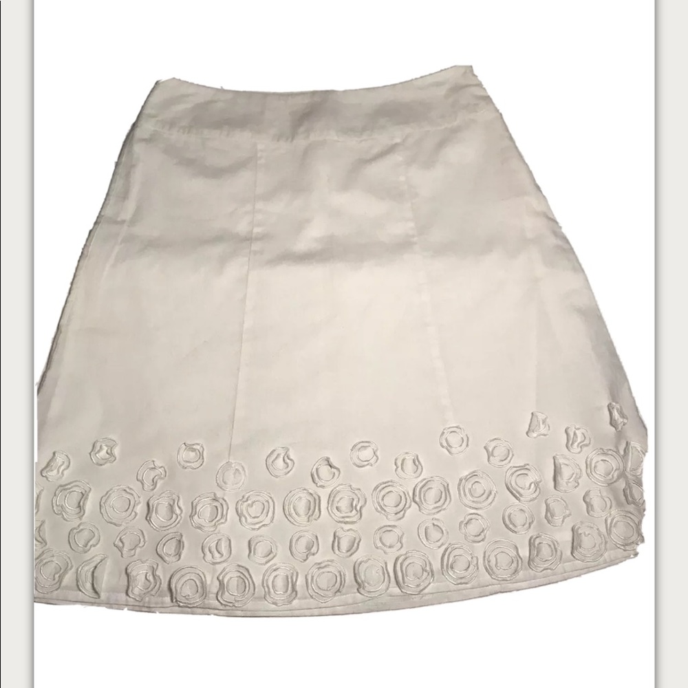 Tribal Skirt Size 6 Women’s White Length 23in NWT